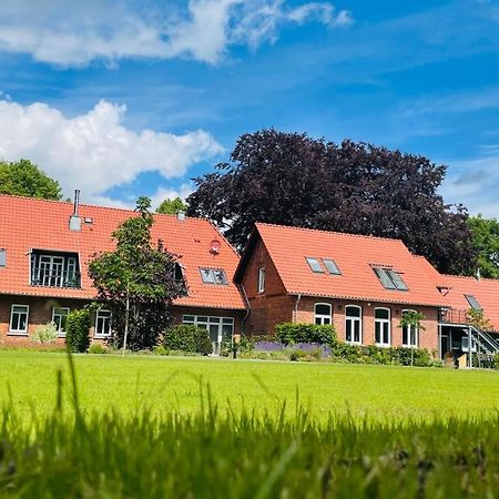 Meine Schule Sehlingen, Familien-Apartment Mit Sauna & Spielplatz! Kirchlinteln Luaran gambar